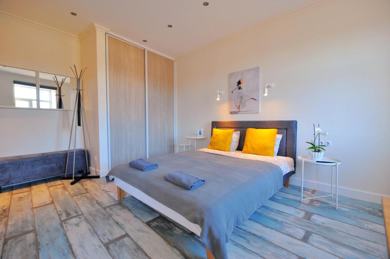 Gertrudes Residence Stay In Light-Filled Studio Apartment In Central รีกา ภายนอก รูปภาพ