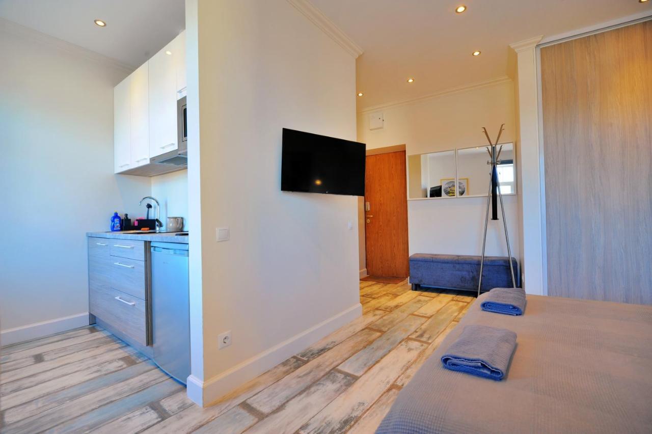 Gertrudes Residence Stay In Light-Filled Studio Apartment In Central รีกา ภายนอก รูปภาพ